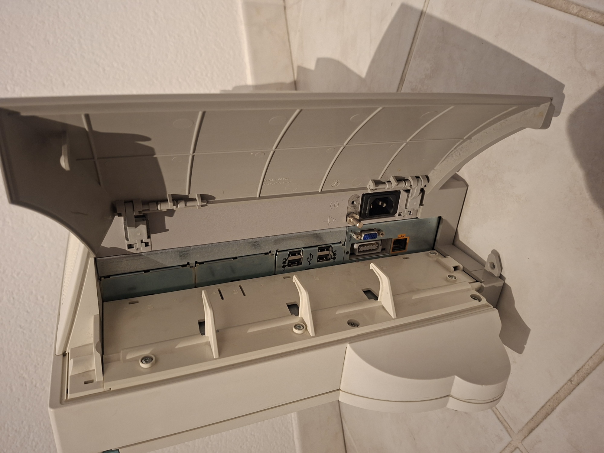 Intellivue MP70 mit X2 Transportmodul, EKG-Stammkabel, SPO2, NIBP