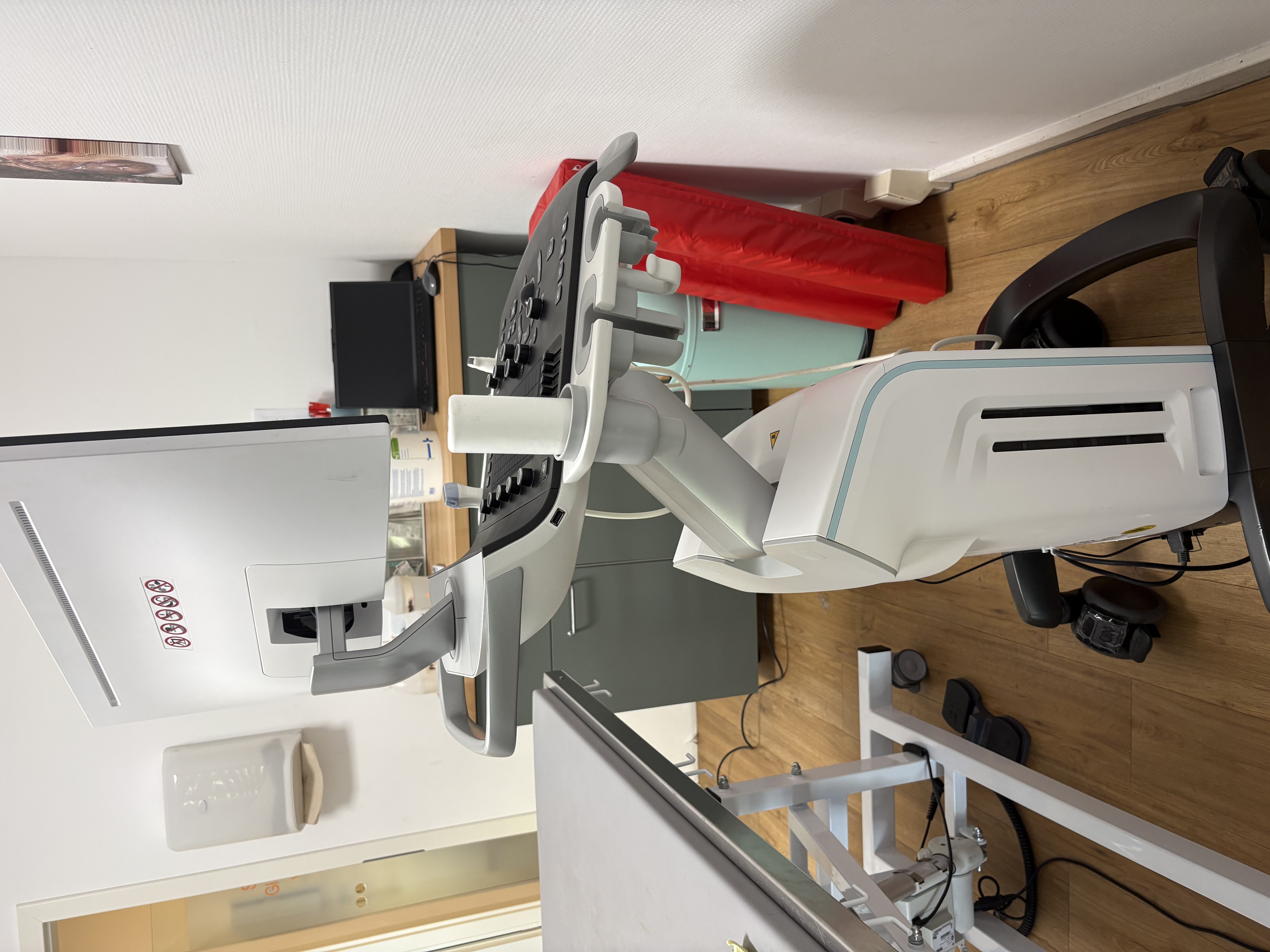 GE Versana Balance VA Veterinär-Ultraschallsystem – Baujahr 2020 inkl. 12L-RS & 8C-RS Sonden