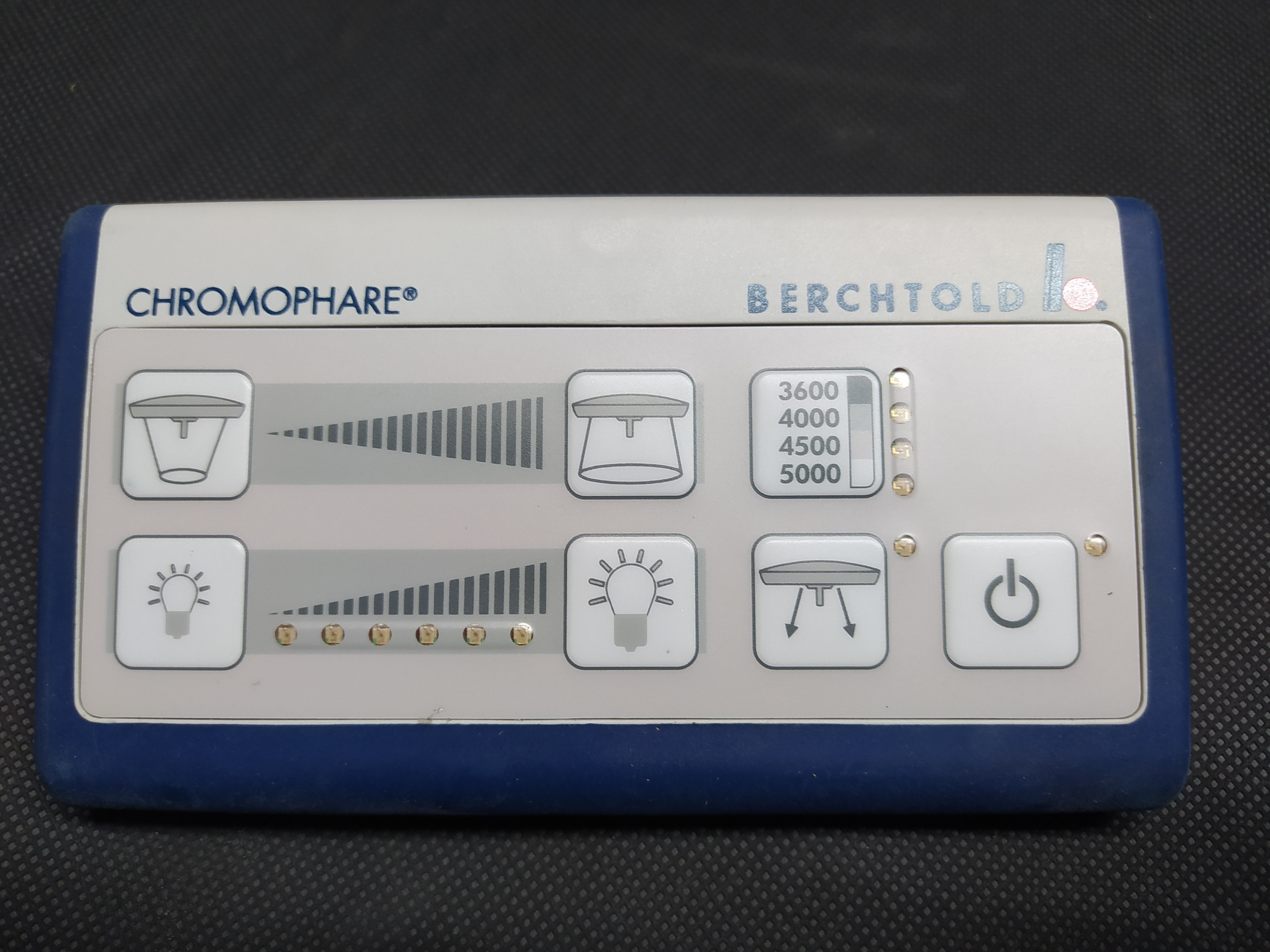 BERCHTOLD Chromovision OP Lampen Bedientastatur, Bedienelektronik