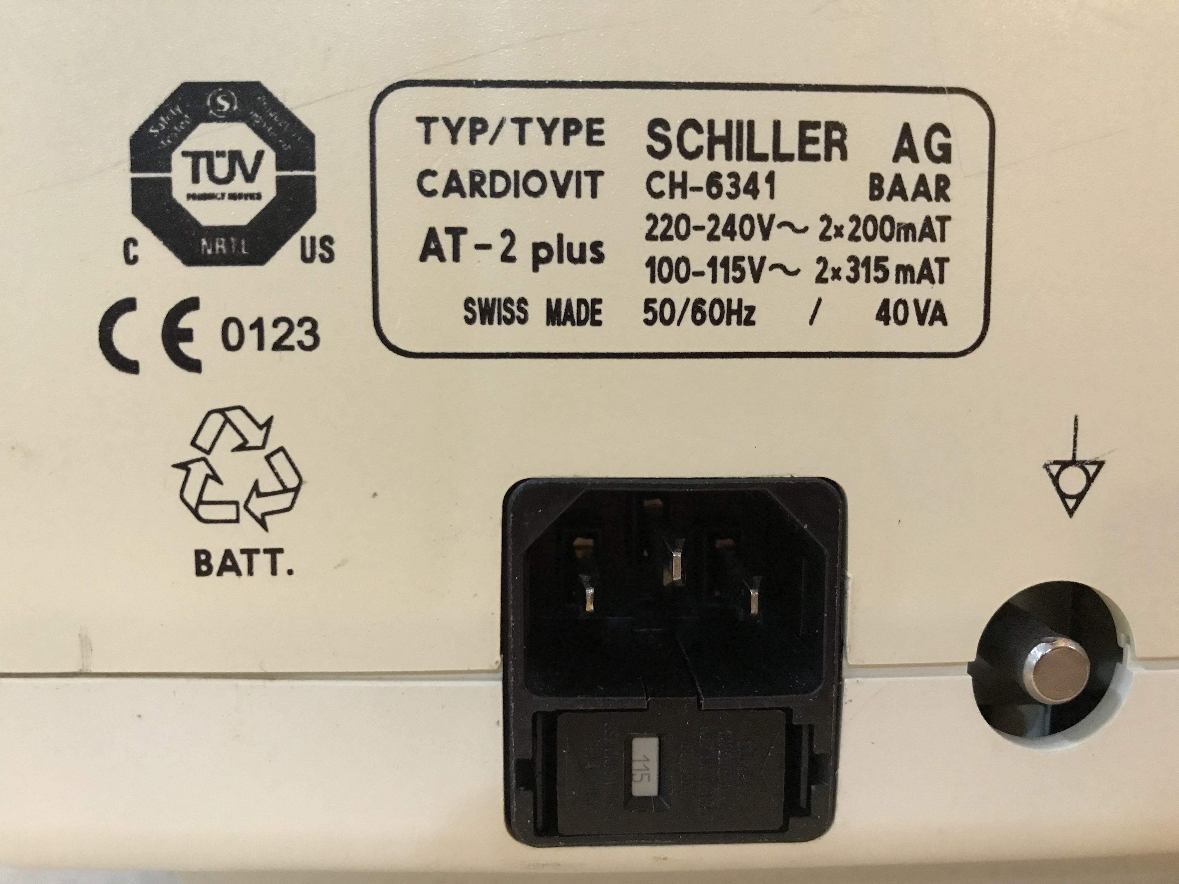 SCHILLER CARDIOVIT AT-2 PLUS EKG